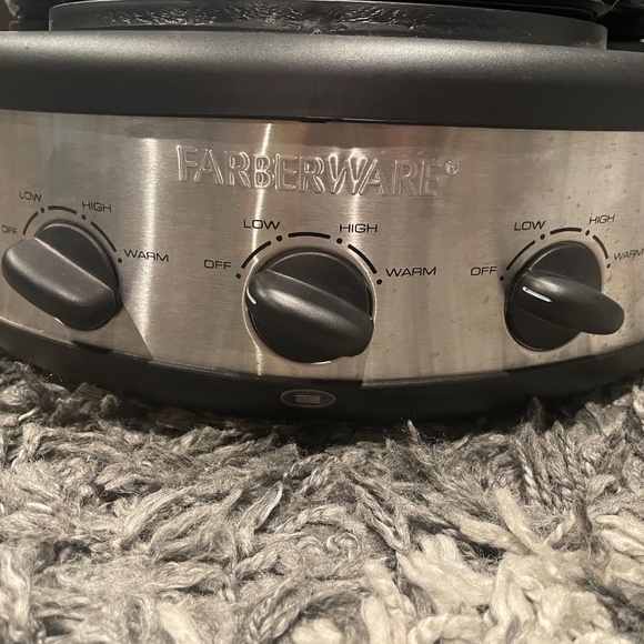 Farberware 104559 3-Crock Round Slow Cooker 1.5 Quart Stainless Steel - Picture 5 of 5